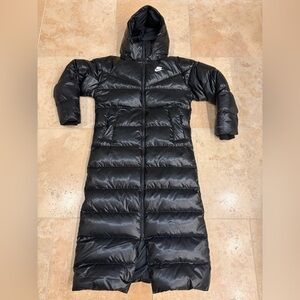 Nike Women's Shiny Black Hooded Therma Fit Puffer Jacket